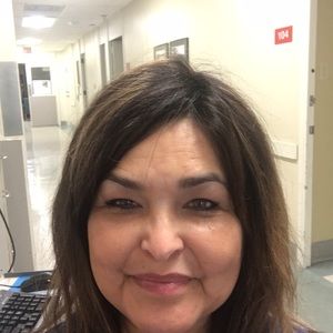 Meet your Posher, Viola